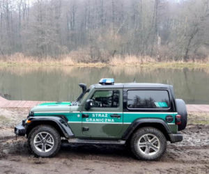 Jeepy Wrangler Sahara dla Straży Granicznej. Te samochody nie boją się bezdroży
