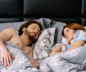Na Wspólnej odc. 3276. ksiądz Olek (Jan Hussakowski), Anastazja (Karolina Bacia)