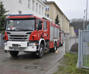Niewybuch w szkole na ul. Okopowej! Ewakuowano 220 osób!