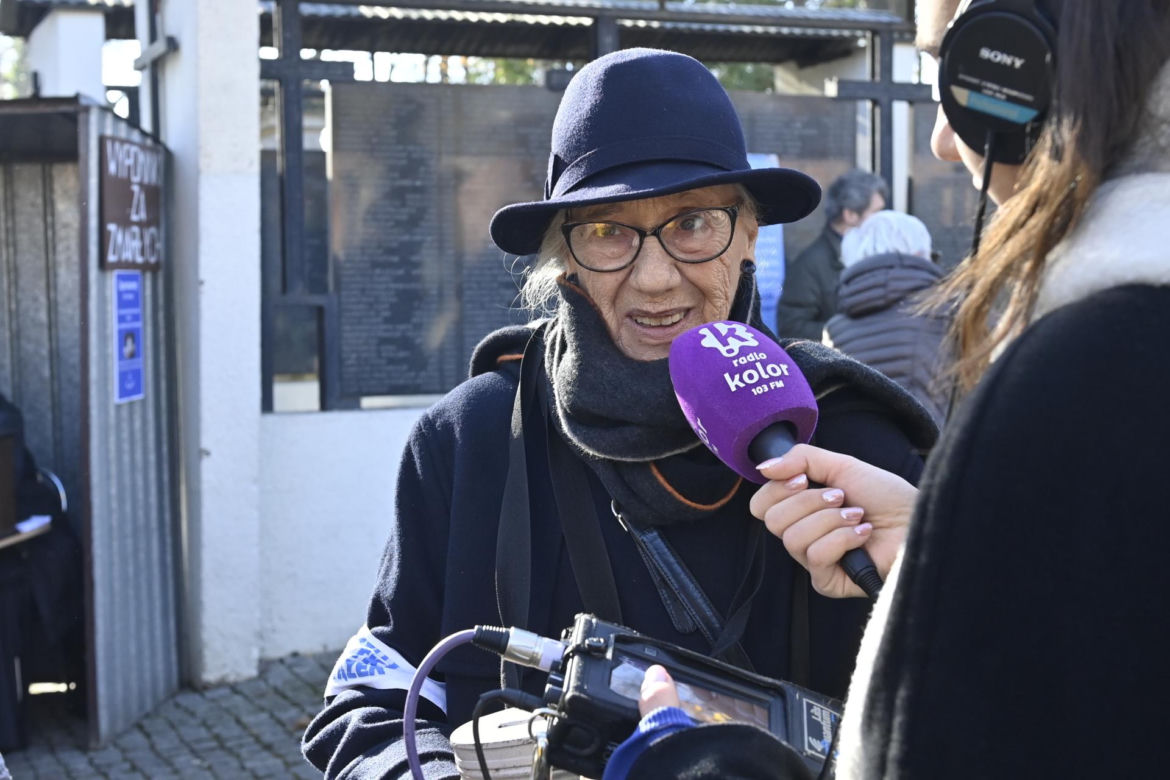 Gwiazdy kwestują na Powązkach