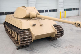 Tygrys Królewski powróci do życia. Legendarny czołg z II WŚ czeka renowacja za milion funtów