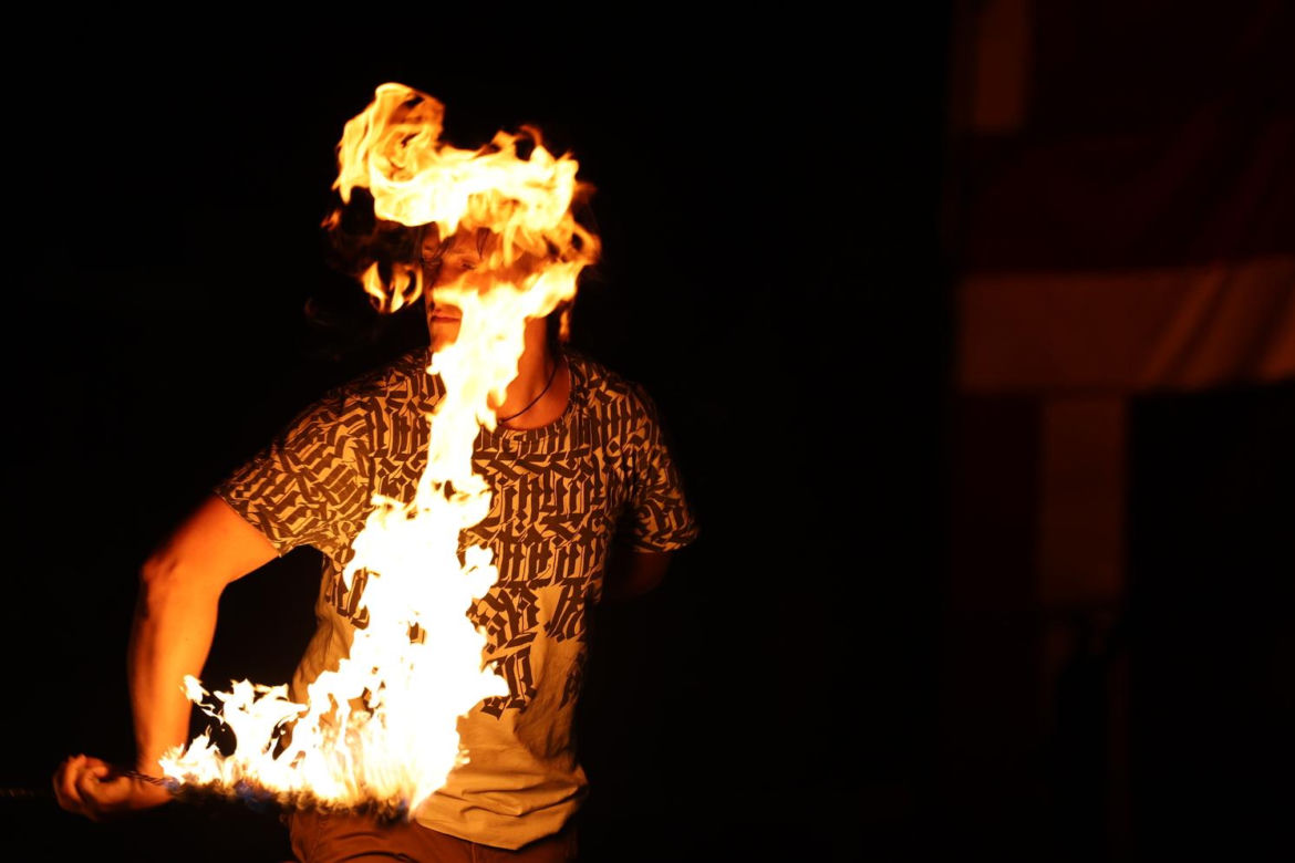 Fire Jam sprawił, że Park Ludowy w Lublinie zapłonął! Tak było podczas Europejskiej Konwencji Żonglerskiej