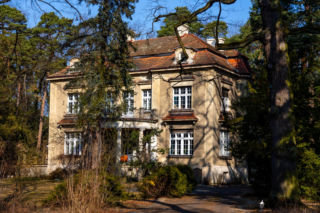 Willa Emanów, ul. Mickiewicza, Milanówek