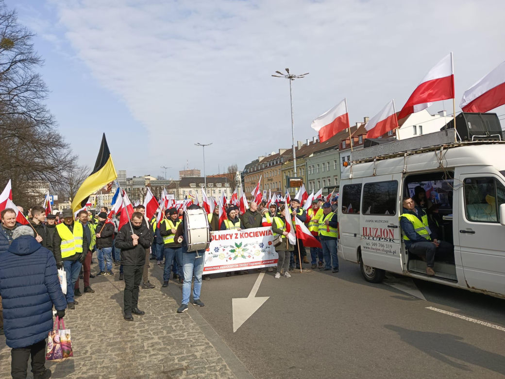 Protest rolników w Pomorskiem. Blokady na drogach krajowych i w centrum Gdańsk