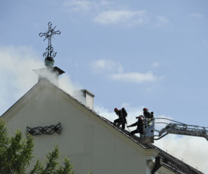 Pożar kościoła pod wezwaniem Chrystusa Króla na Targówku w Warszawie