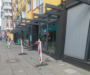 Niebezpieczne zapadliska na ulicy Tkackiej