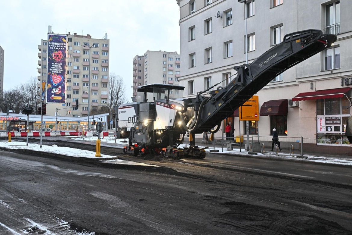 Paraliż na Mokotowie, zamknęli ważne skrzyżowanie. Kierowcy utknęli w korkach, autobusy na objazdach