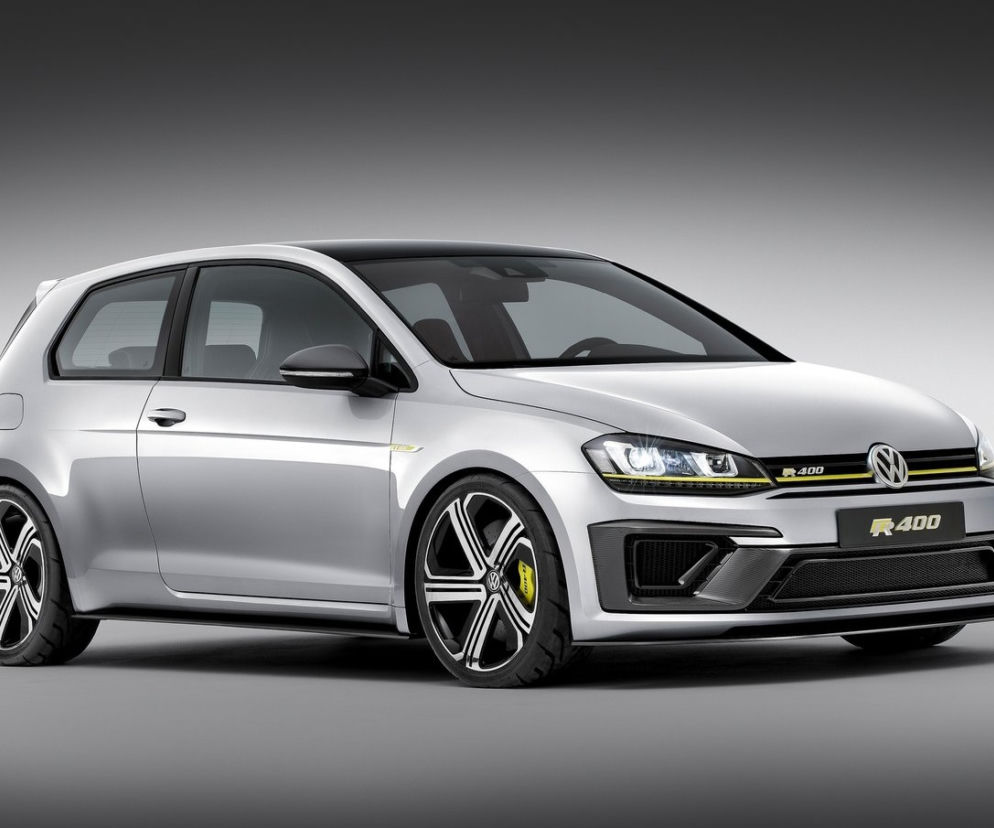 Volkswagen Golf R 400