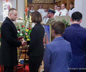 Politycy żegnają Jacka Magierę. Na pogrzebie Karol Nawrocki i minister sportu