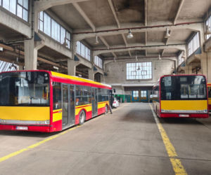 Z Warszawy na Ukrainę. Autobusy pomogą mieszkańcom