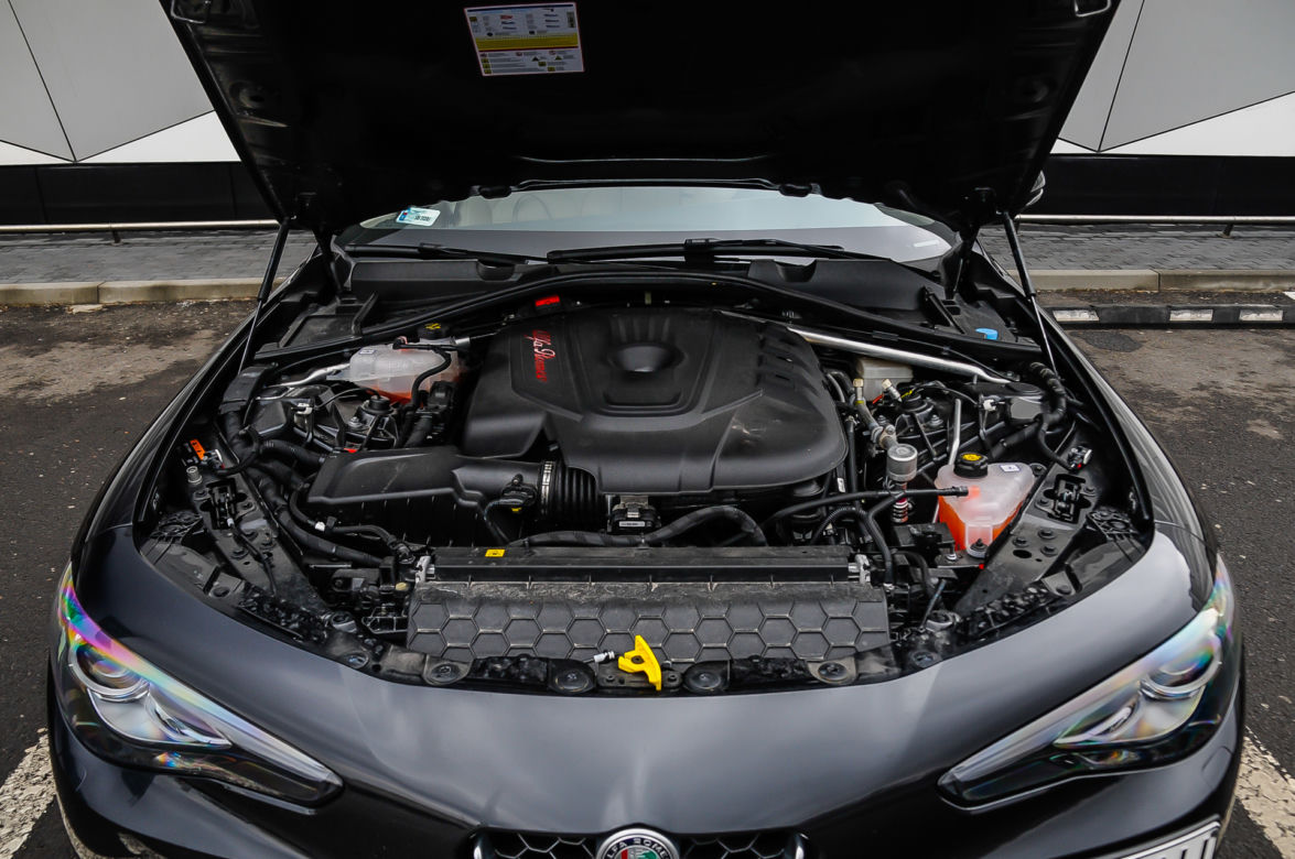Alfa Romeo Giulia 2.2 D Turbo Veloce 210 KM Q4 AT