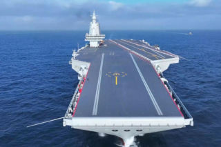 Chińskie lotniskowce