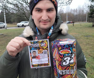 Choruje od dziecka, ale co roku znajduje siły by zbierać pieniądze na WOŚP. „Widzę, jak ważna jest ta pomoc”