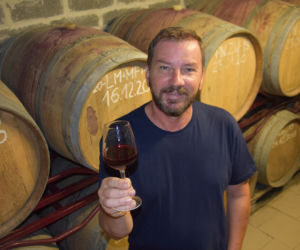Dariusz Rosół. Pierwszy winiarz w Polsce, który może robić wino mszalne