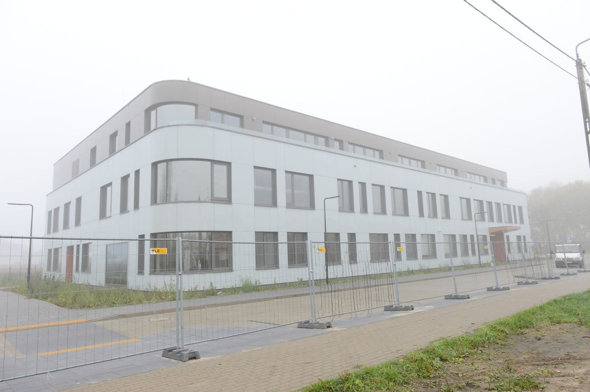 Szpital gotowy, ale pusty