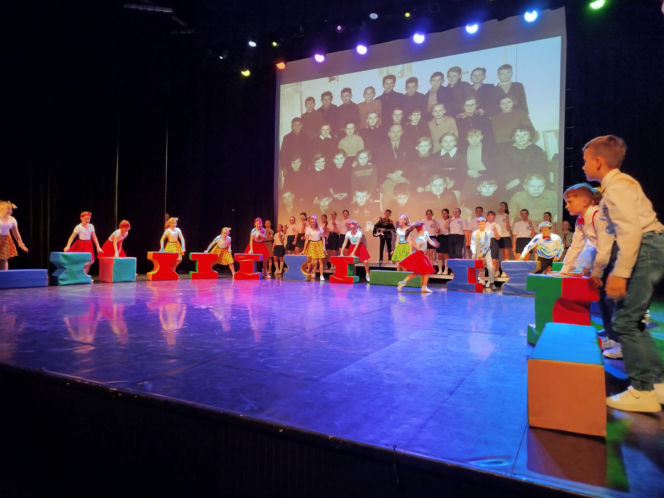 Siedlecka „Szóstka” uczciła potrójny jubileusz. Występy przygotowali także uczniowie