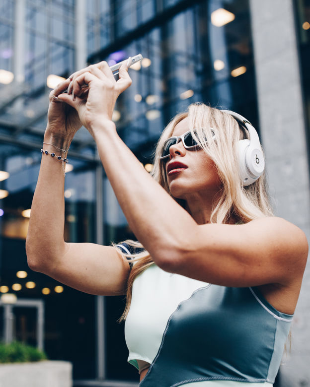 DJ-ka  SONYA