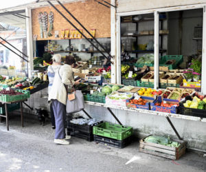 Chcą im zabrać ukochany bazarek. Ma w tym miejscu powstać nowy blok