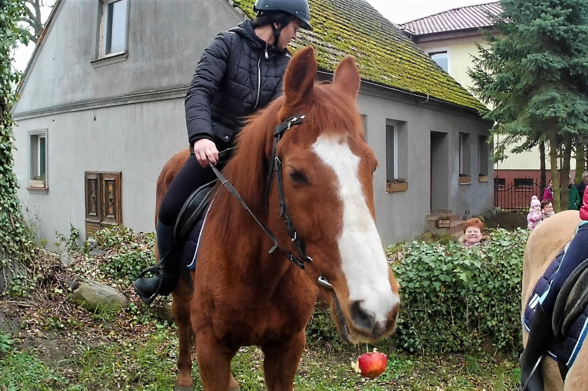 Konna święconka na szczecińskim Osowie
