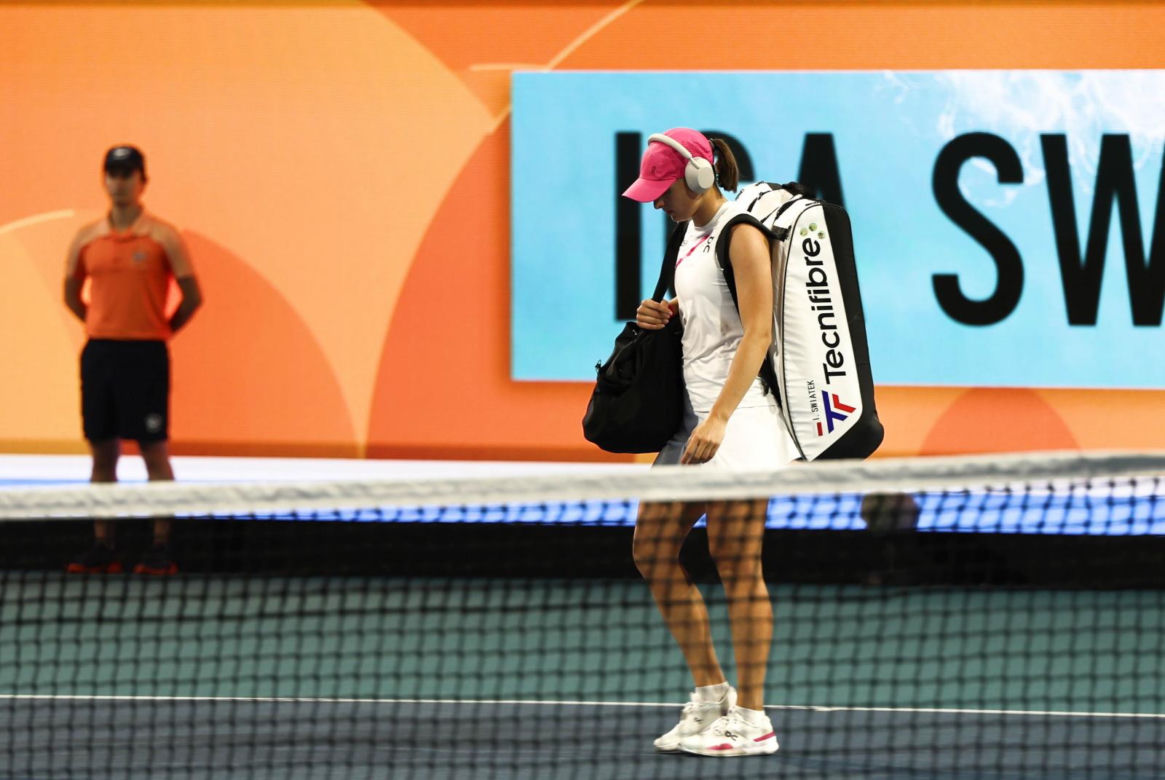 Turniej WTA 1000 w Miami 2024. Iga Świątek przegrała z Rosjanką Jekateriną Aleksandrową