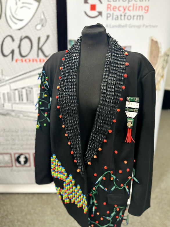 Szykowne śmieci – projekt „Moda na recykling” w gminie Mordy