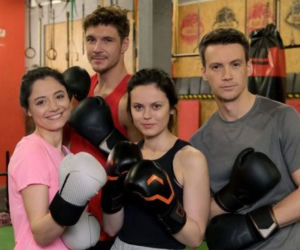 M jak miłość odc. 1666 po wakacjach 2022. Jakub Karski (Krzysztof Kwiatkowski), Kasia Stawska (Paulina Lasota), Marcin (Mikołaj Roznerski), Iza (Adriana Kalska)