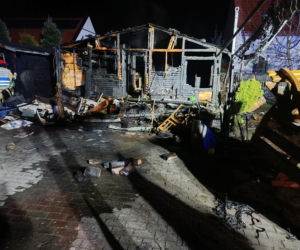 Tragiczny pożar w Borównie. Nie żyją dwie osoby