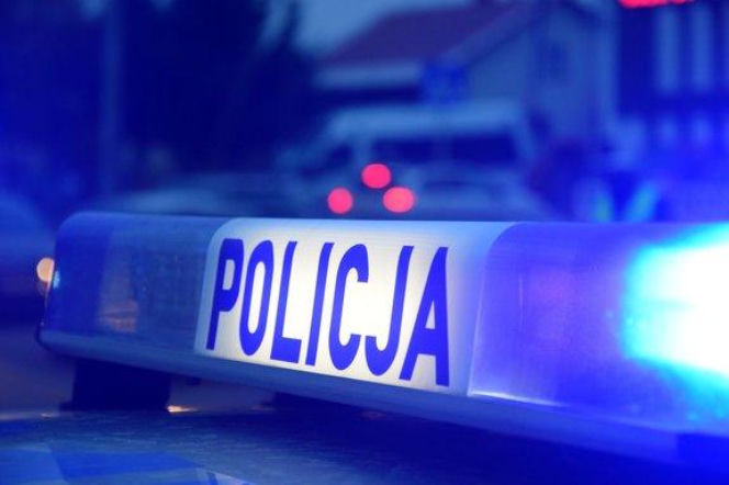 13-latek bił bezdomnego w galerii handlowej. Tłum nastolatków patrzył i dopingował