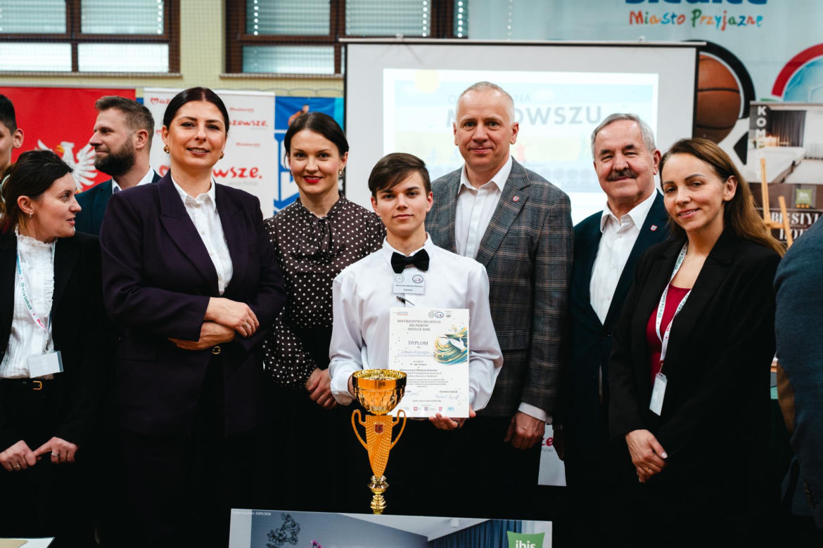 Ogólnopolskie Mistrzostwa Młodych Kelnerów odbyły się w ZSP nr 3 w Siedlcach już po raz ósmy