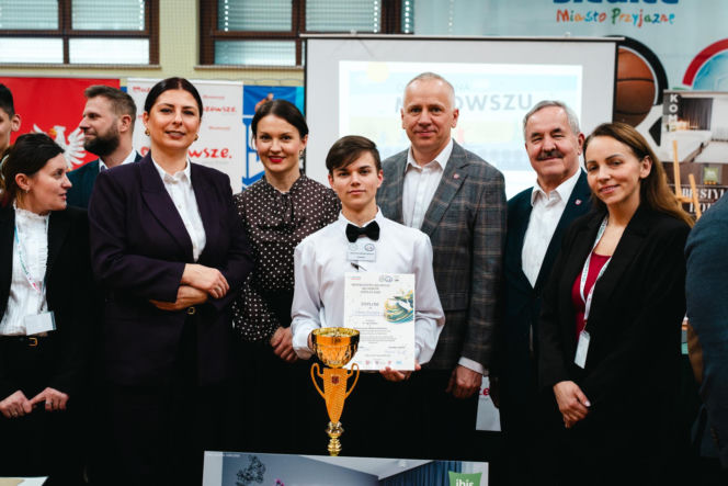 Ogólnopolskie Mistrzostwa Młodych Kelnerów odbyły się w ZSP nr 3 w Siedlcach już po raz ósmy