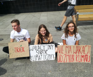 Miał być WIELKI PROTEST! Przyszły... trzy osoby. Porażka strajku klimatycznego