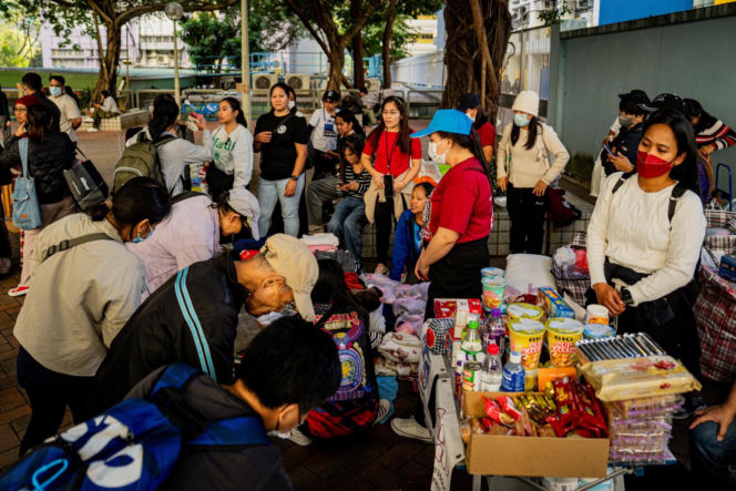 Hongkong pogrążony w żałobie po tragicznym pożarze wieżowców. Liczba ofiar wzrosła do 146