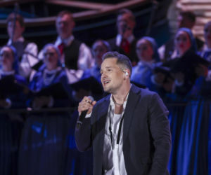 Tak zmieniał się Krzysztof Zalewski. Długie włosy były kiedyś jego znakiem rozpoznawczym