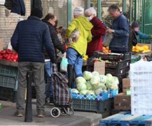 Bazar przy Rondzie Wiatraczna