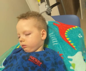 Po wirusie zapadł w śpiączkę. 6-letni Franio z Łodzi potrzebuje pomocy