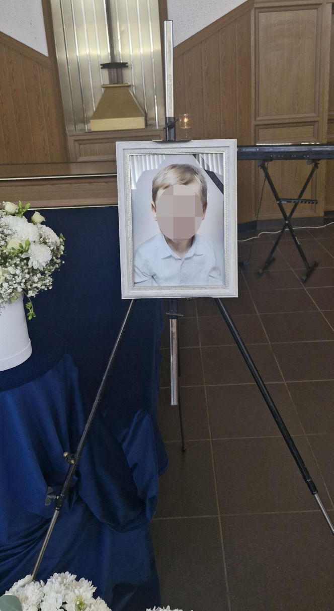 Pogrzeb 4-letniego Szymka. Chłopczyk wypadł z balkonu w Bydgoszczy