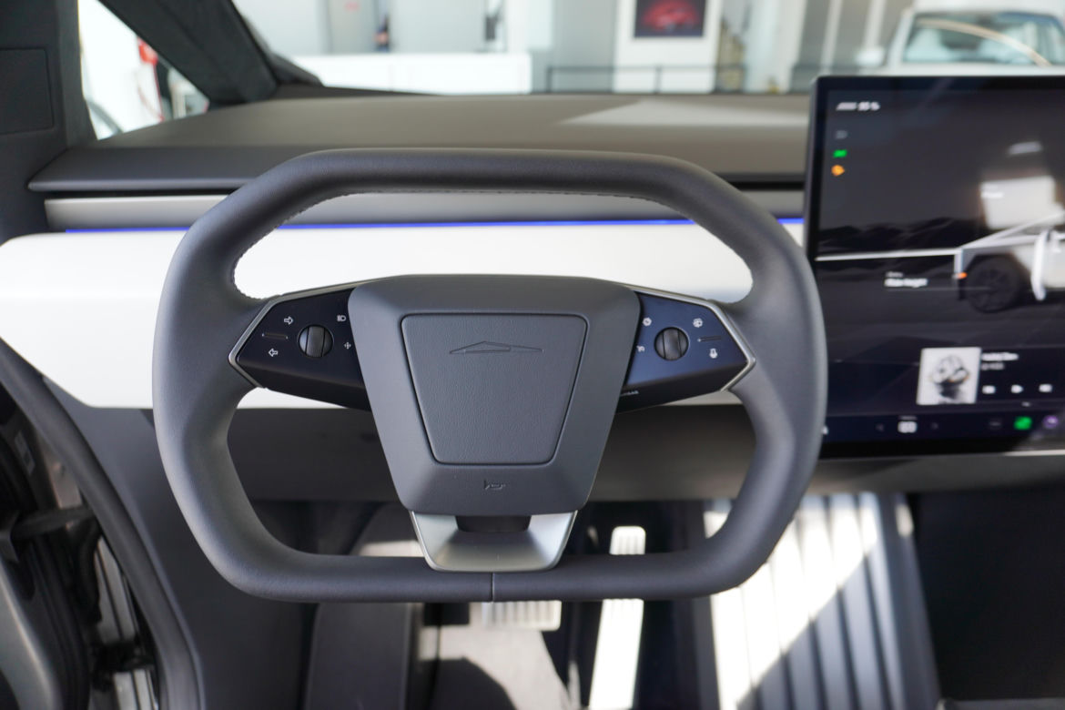 Tesla Cybertruck 