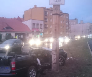 Dwa groźne wypadki w Bydgoszczy. Kobieta w ciąży trafiła do szpitala! [ZDJĘCIA]