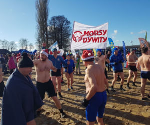 IX Dadajowy Zlot Morsów: Mikołajem możesz być cały rok 