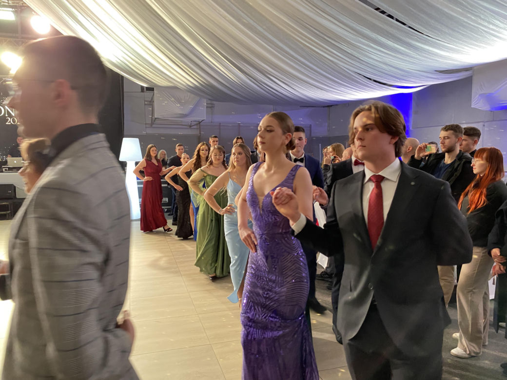 Studniówka 2024 w II LO w Zielonej Górze