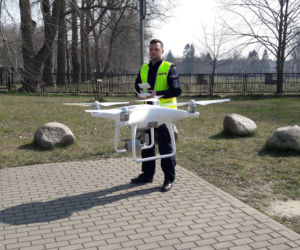 Koronawirus w Koszalinie. Policyjny dron w akcji