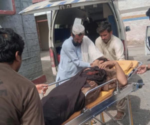 Pakistan/ Autokar spadł do skalistego wąwozu; co najmniej 40 zabitych