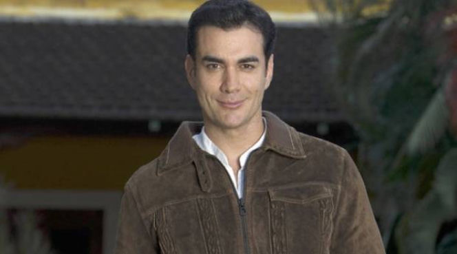 OTCHŁAŃ NAMIĘTNOŚCI. Damian (David Zepeda)