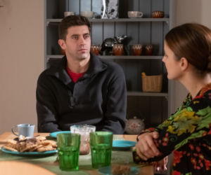 Na Wspólnej, odc. 2832. Mikołaj (Krzysztof Wieszczek), Marta (Joanna Jabłczyńska)