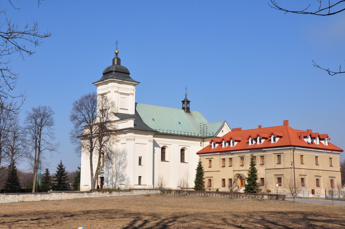 Ta małopolska wieś kiedyś należała do szlachty. Swoją nazwę zawdzięcza zamieszkującym ją zwierzętom