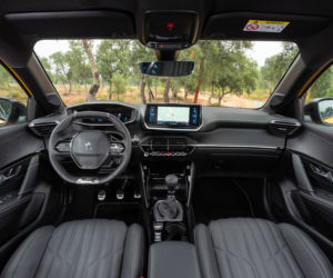 Peugeot 208 - wnętrze
