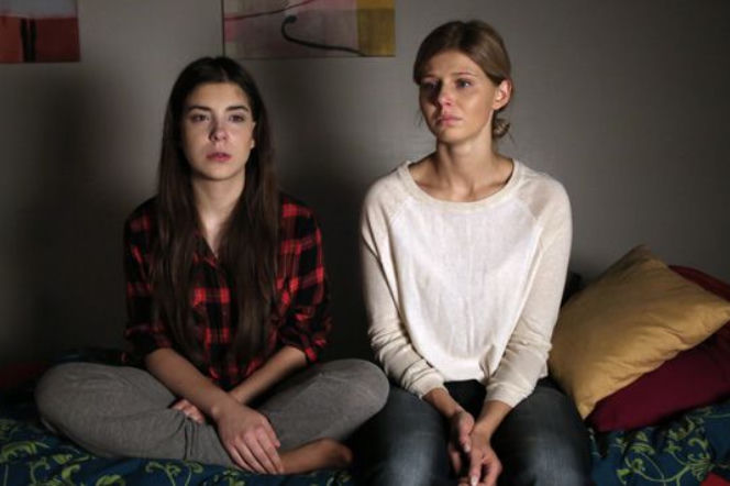 Barwy szczęścia odc. 1430. Iwona (Izabela Zwierzyńska), Agata (Natalia Zambrzycka)