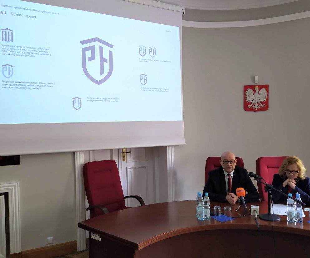 Ludzie, tarcza, dach? Co kryje nowe logo Uniwersytetu Przyrodniczo-Humanistycznego