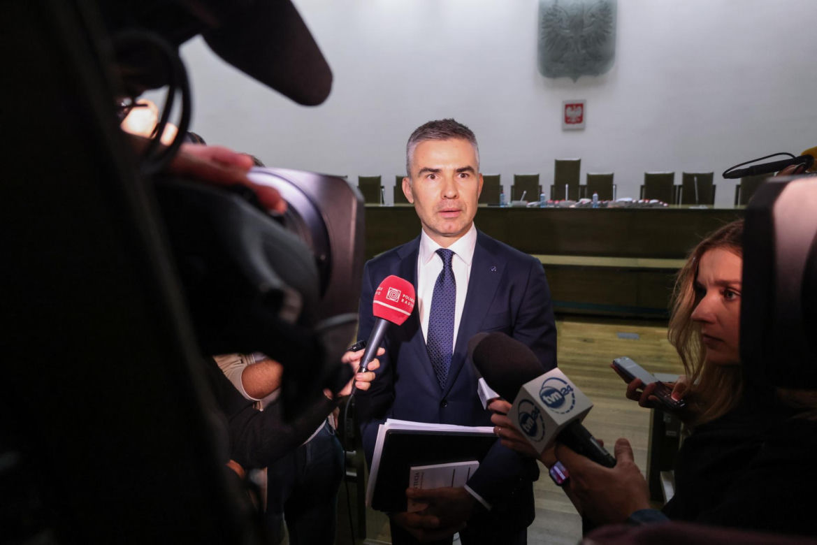 Wielka awantura przed Trybunałem Stanu. Szok! "Dzwonimy po policję!"