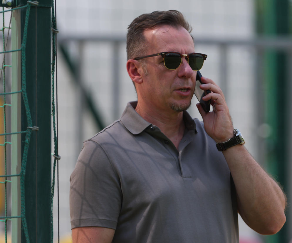 ”Wkrótce transfery i to konkretne”. Nowy dyrektor sportowy Jagiellonii Białystok 